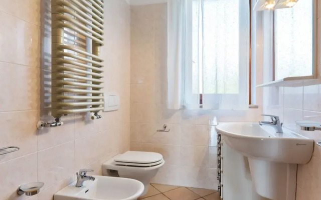 Magnificent Holiday Home in Bardolino with Private Pool