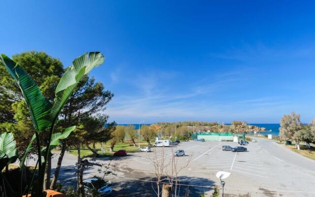 Xenios Dias Apartments