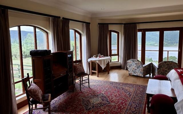 Chara Lakeside Lodge  - Wilderness