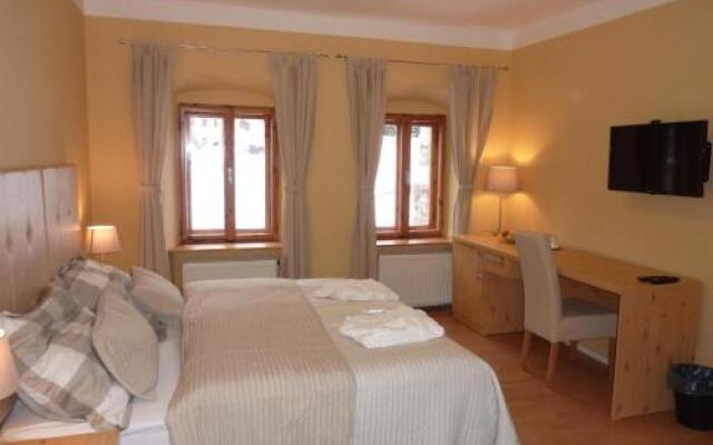 Apartments and Suites Kremnica