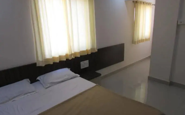 Hotel Sai Ashirwad