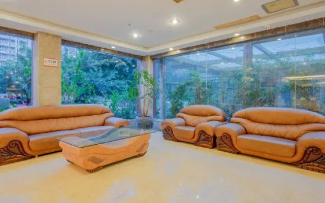 Qian Shan Holiday Hotel