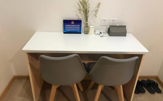 SpaceBox Hotel (Communication University of China)