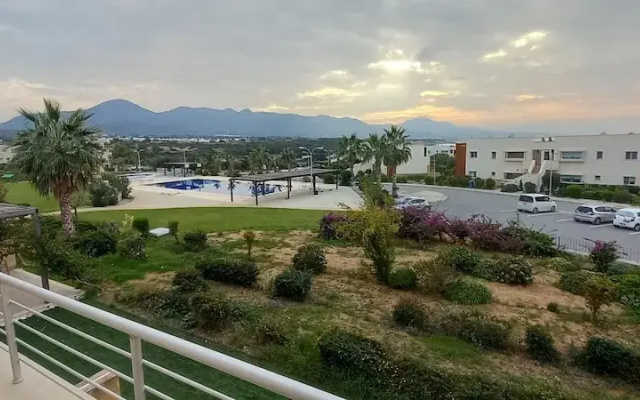 Stunning Rooftop Terrace Between sea and Mountains