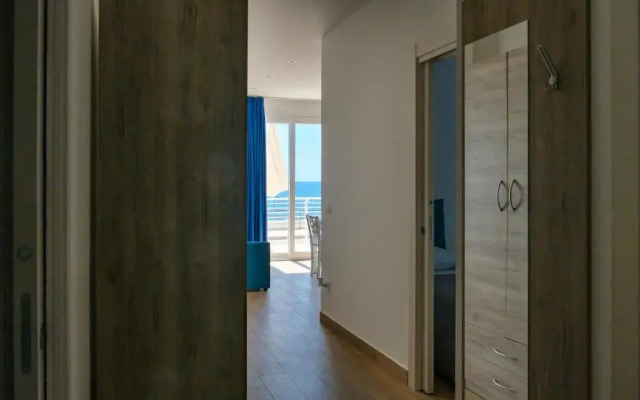 White Apartments & Spa