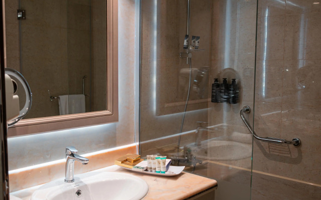 Best Western Plus Jeddah Hotel Madinah Road