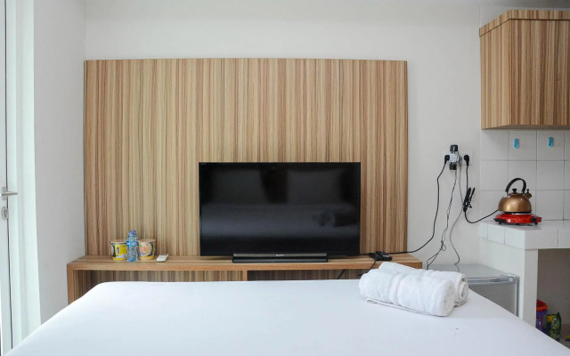 Best Deal Studio the Springlake Summarecon Apartment Near Mall