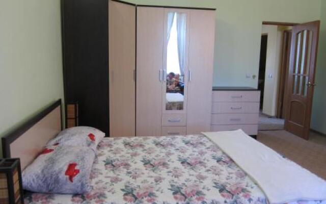 Guest House on Gagarina 135
