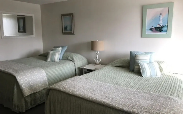 Lighthouse Motel