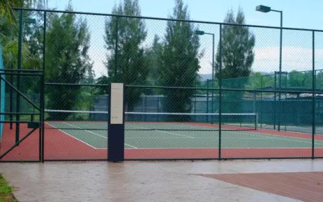 Adra suites @ Timurbay Seafront Residence