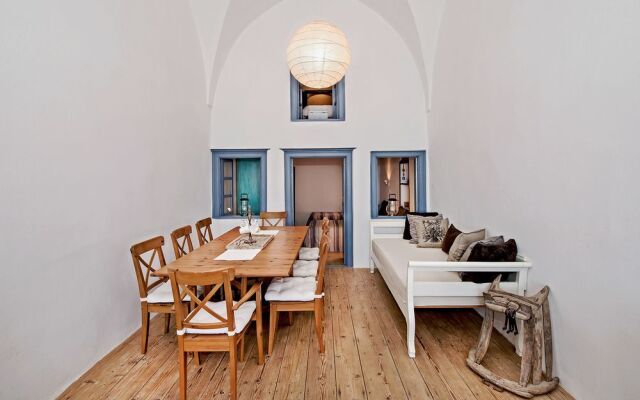 Lucky Homes - Oia