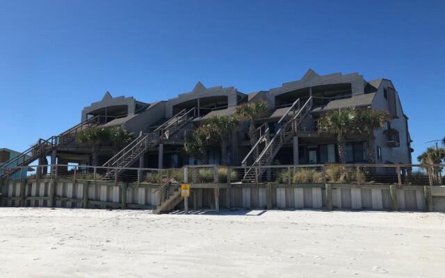 Sea Matanzas 2, 2 Bedrooms, Sleeps 6, Ocean Front, Pool, Wifi