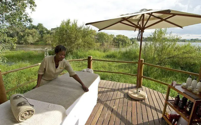 Sanctuary Sussi & Chuma