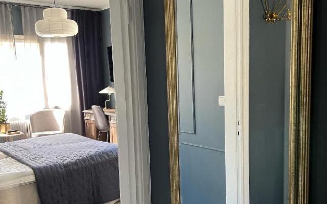 The Bird Cherry Junior Suite