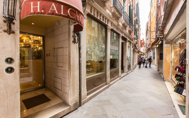 Hotel Alcyone