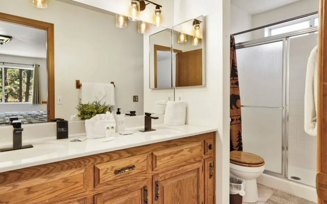 Four Little Bears Cabin #2490