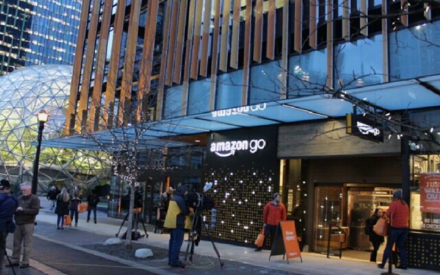 Seattle Uran Village- Olympic