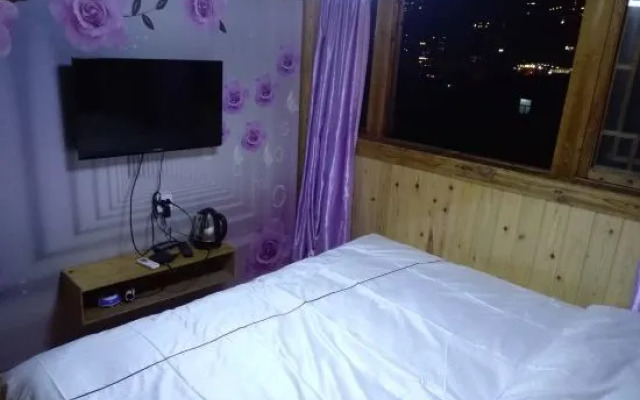 Xijiang Qianhu Miaozhai Maicheng Inn