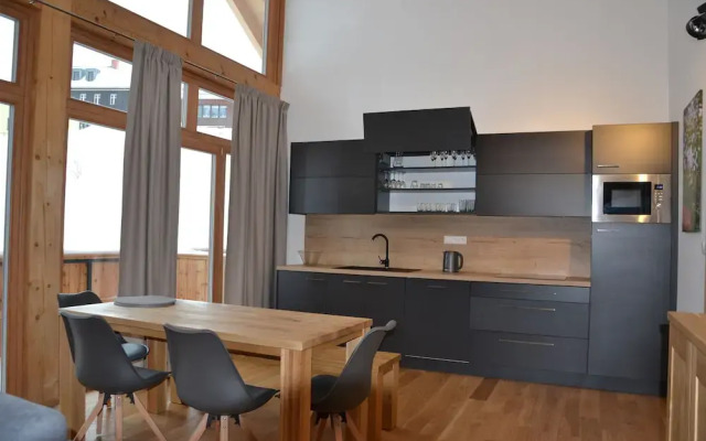 Residence Post