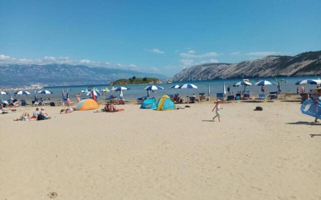 Apartmani Mira