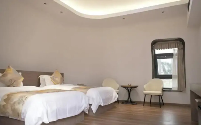 Unicorn Rocket Resort