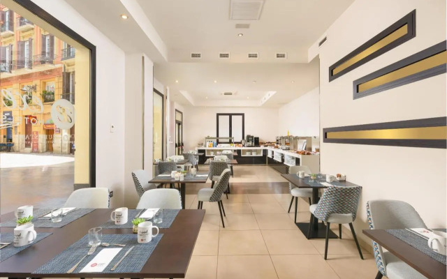 Exe Málaga Museos Hotel