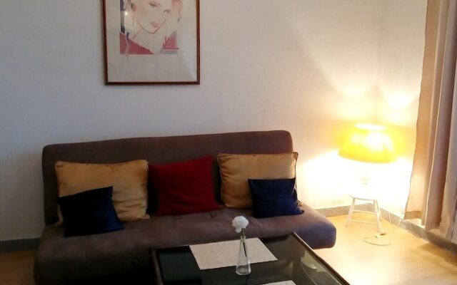 House With one Bedroom in Montreuil, With Enclosed Garden and Wifi