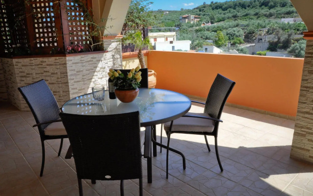 Orsalia Luxury Suites