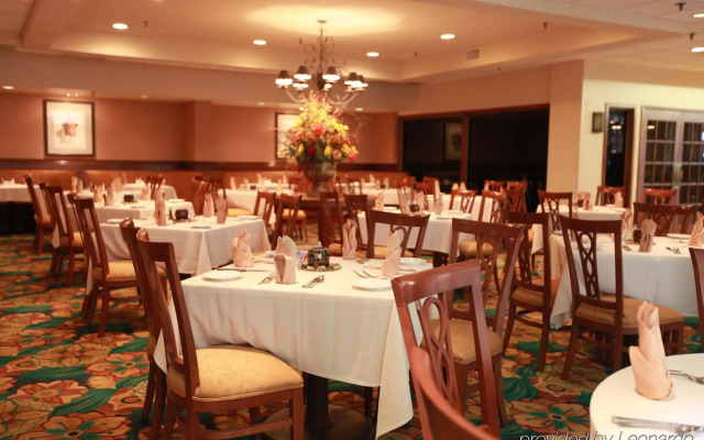 DoubleTree Suites by Hilton Hotel McAllen