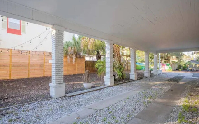 San Marco Villa Duplex W Backyard