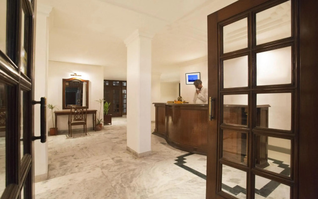 Alpana Hotel