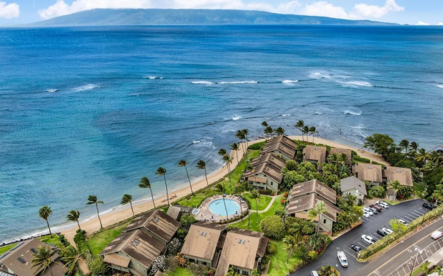 Kahana Village 2 in Lahaina