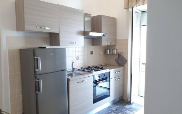 Charming 1-bed Apartment in Napoli