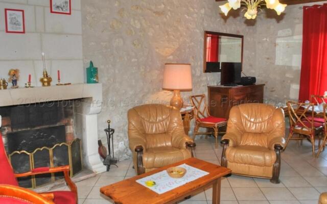 Gîte Nouans-les-Fontaines, 6 pièces, 12 personnes - FR-1-381-406