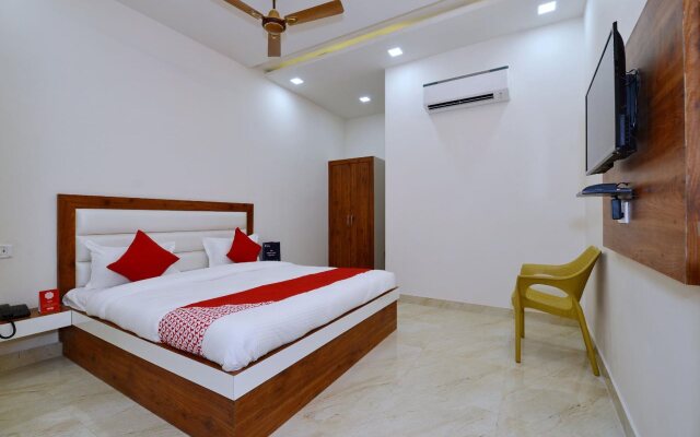 Panchsheel Plaza By OYO Rooms