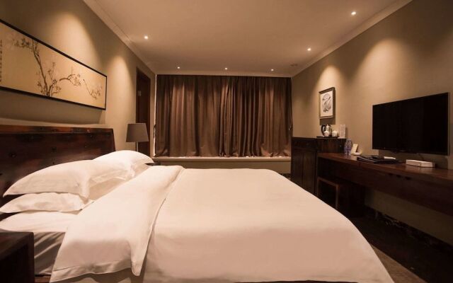 Century Boutique Hotel