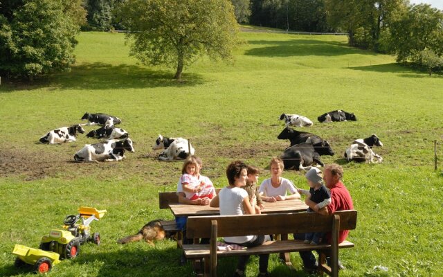 Huber zu Dorf - Urlaub auf dem Bauernhof