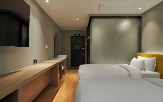 88 Hotel