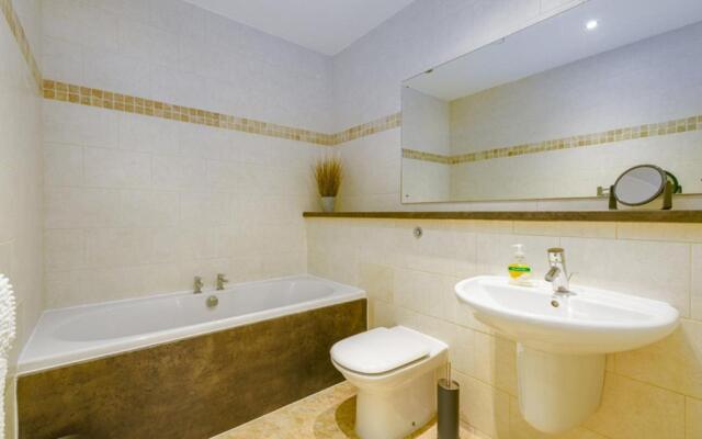 K Suites - Barton Court