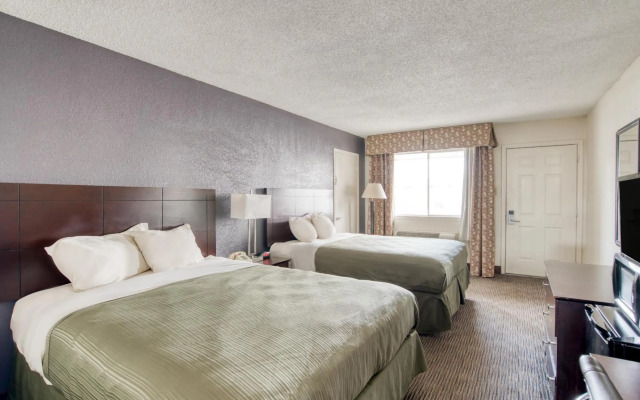 OYO Hotel Alexandria LA - Hwy 165