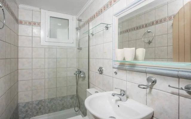 Exclusive Seaside Retreat with Shared Pool & Private Beach Access