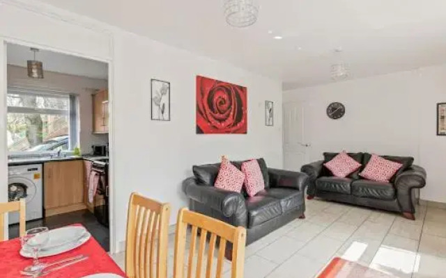 Self Catering Belfast Apartment