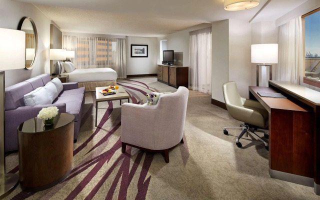 Hilton Long Beach Hotel