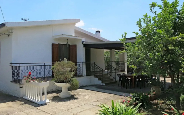 Merly-Villa 250mt dal mare