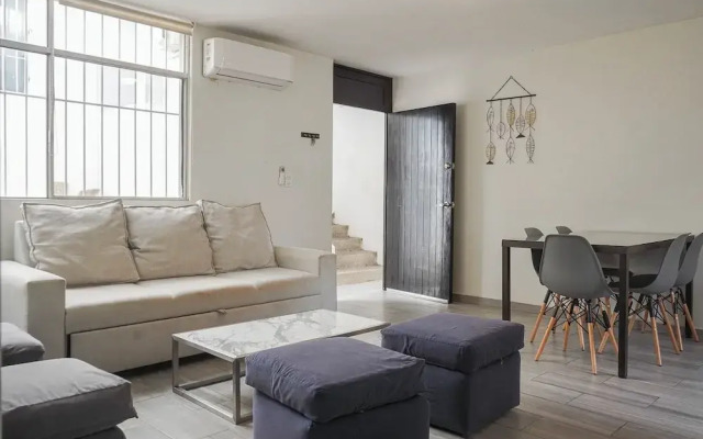 Cozy Apartment in Mazatlan with AC