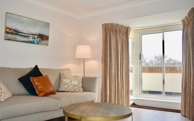 Modern & Renovated 2 Bedroom Flat in Rathmines