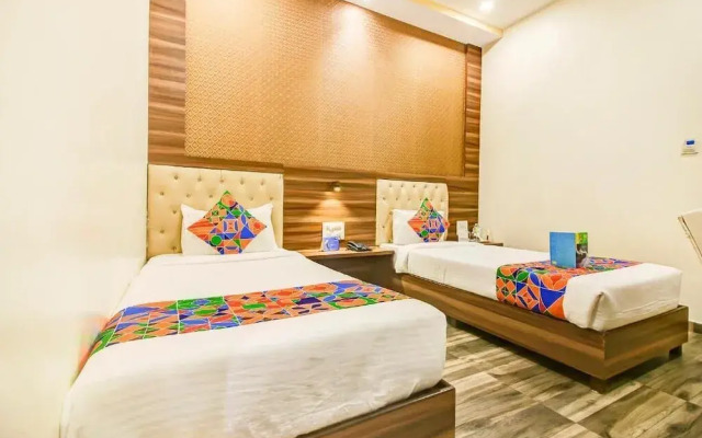 Fabhotel Axis International