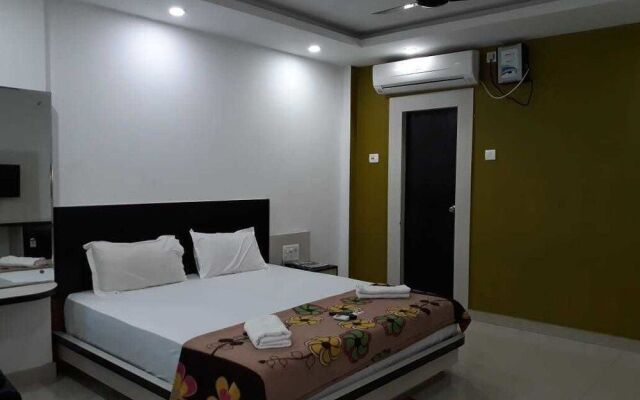 Goroomgo Shayon Residency Puri