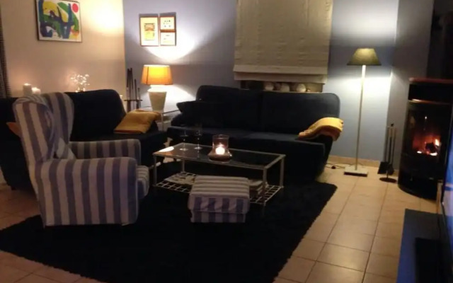 Pleasant Holiday Home Near Town Center