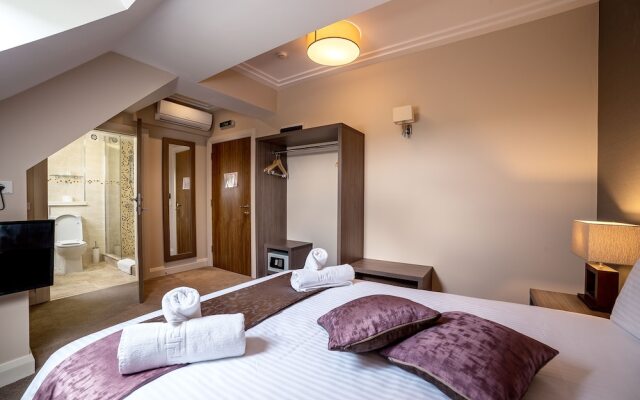 Frontier Europe Hotels Group